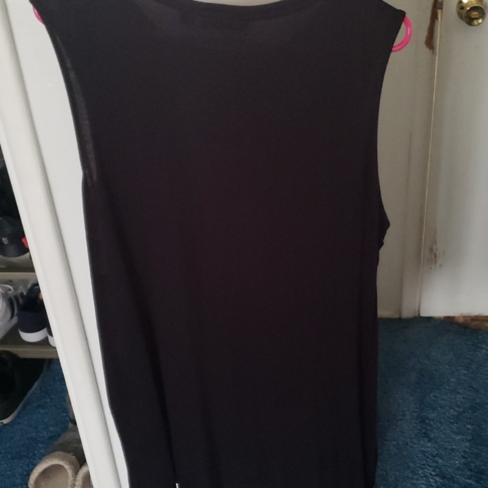 Top - Picture 4 of 5